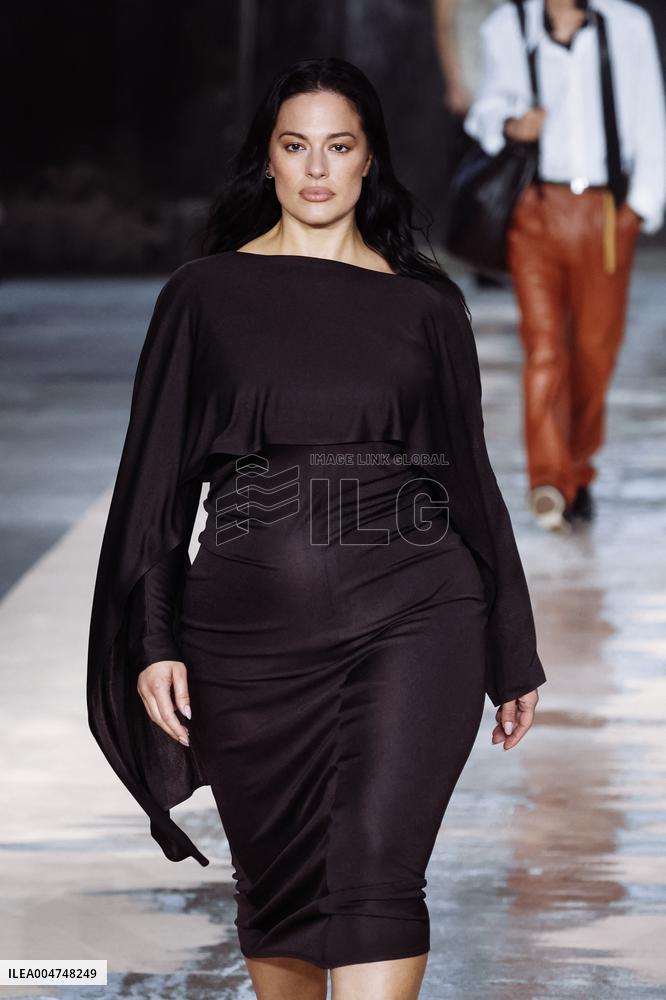 MFW - Ashley Graham At Boss Runway