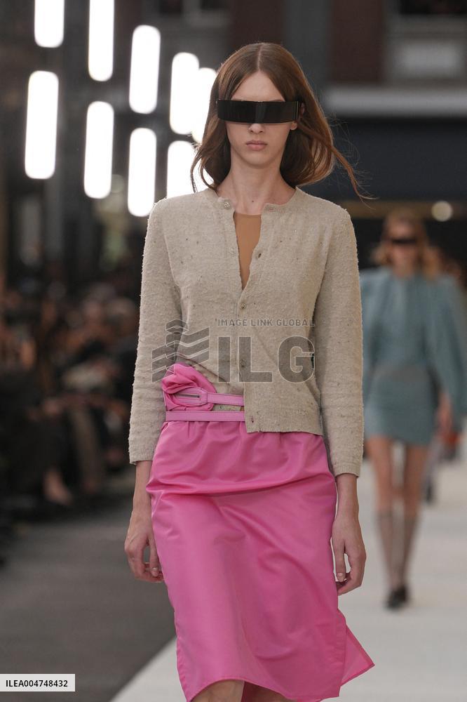 MFW - MM6 Maison Margiela Runway