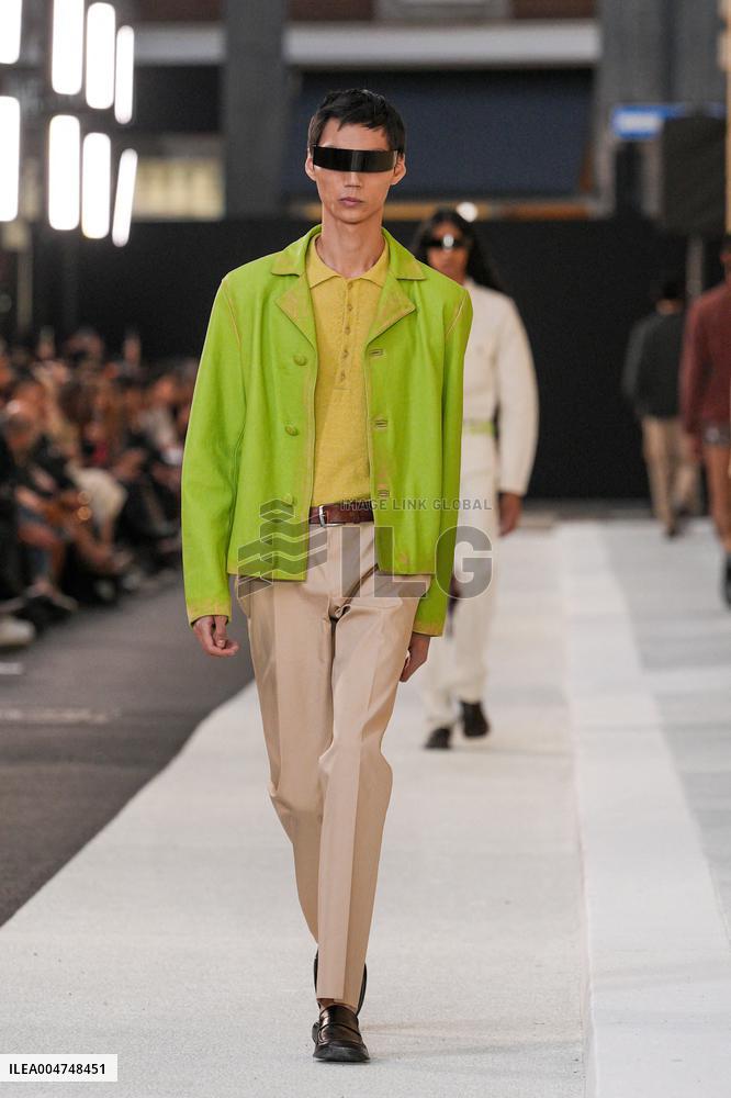 MFW - MM6 Maison Margiela Runway