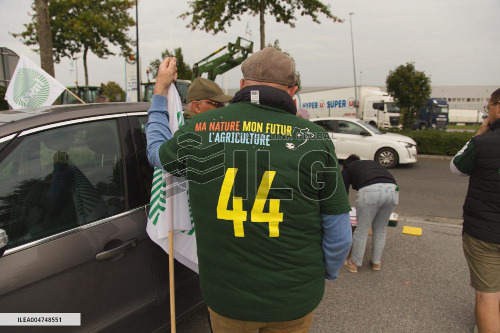 Farmers in Action in Loire-Atlantique - Carquefou