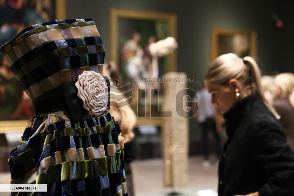 Giorgio Armani: Milano, per amore Exhibition - Milan