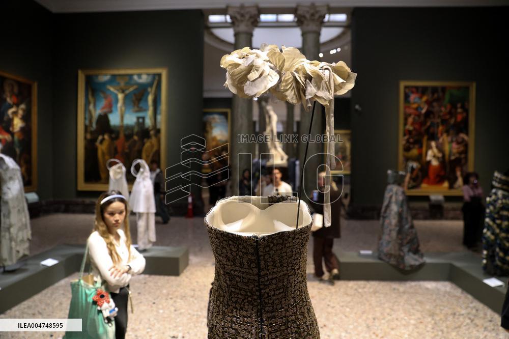 Giorgio Armani: Milano, per amore Exhibition - Milan