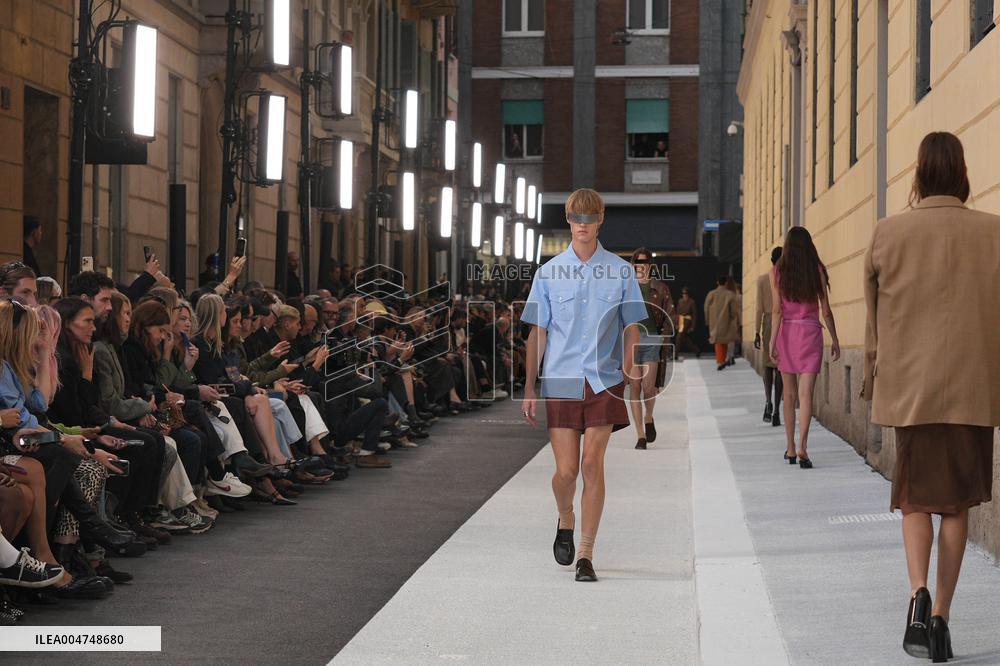 MFW - MM6 Maison Margiela Fashion Show Runway