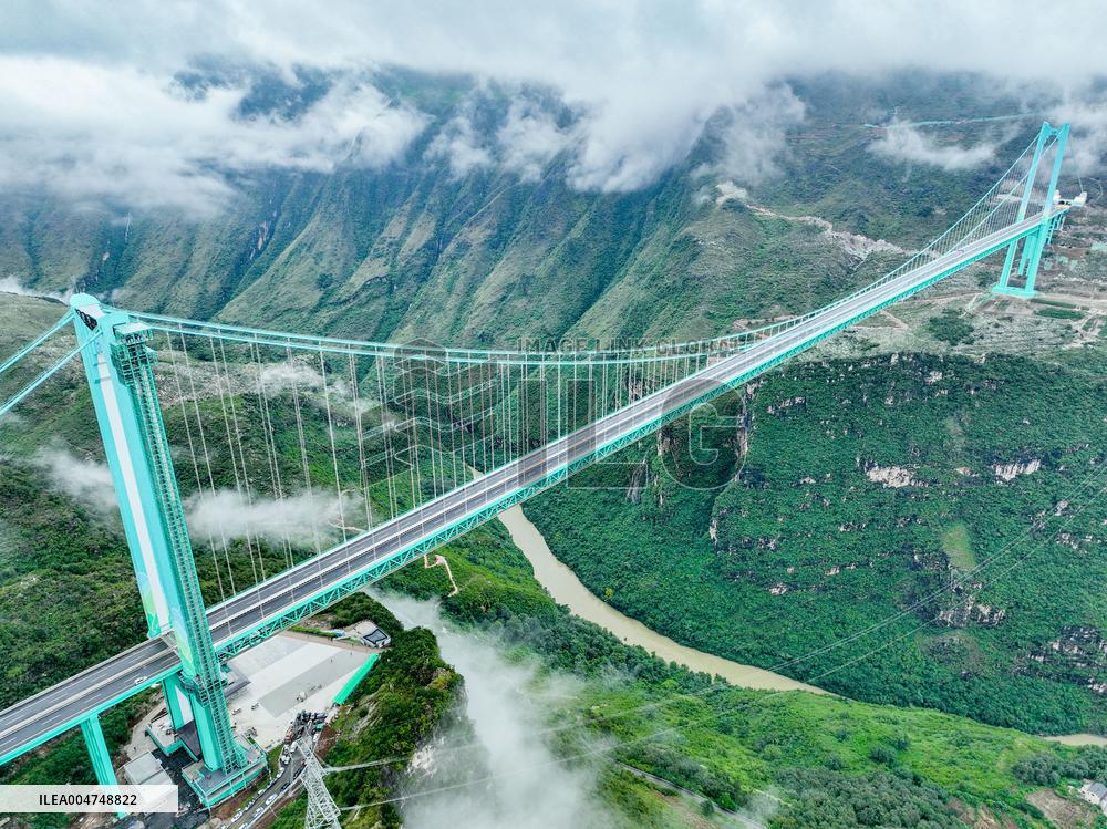 Huajiang Grand Canyon Bridge - China