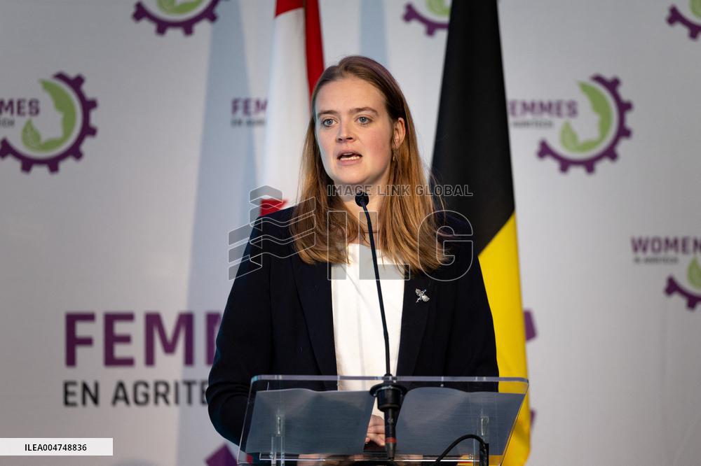 Belgian Minister of Agriculture at the Global Women in AgriTech Summit - Antoing AJ
