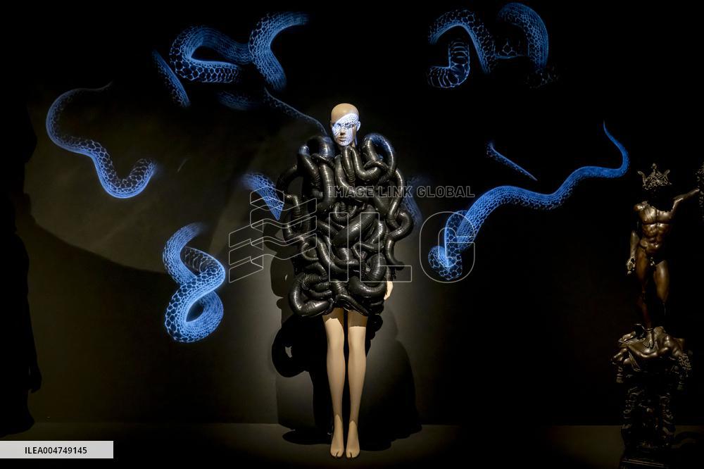 Kunsthal Presents Living Look By Iris van Herpen - Rotterdam