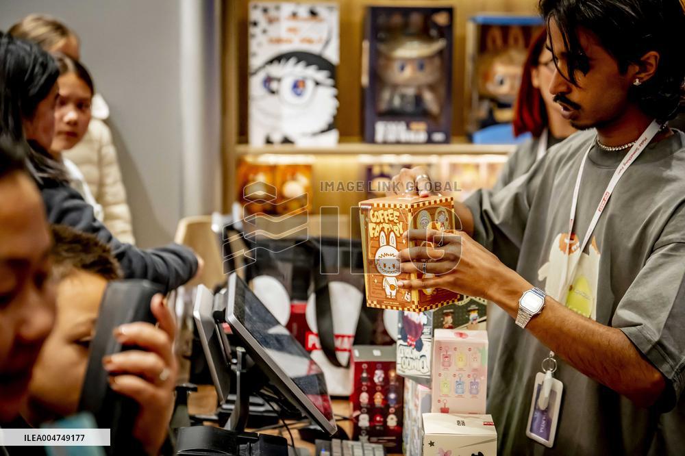 Labubu Dolls Sale At Pop Mart - Rotterdam