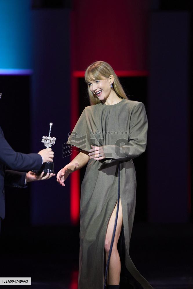 San Sebastian - Jennifer Lawrence Receives Donostia Award