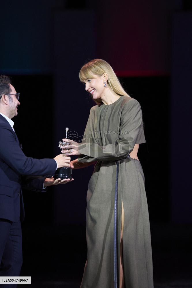 San Sebastian - Jennifer Lawrence Receives Donostia Award
