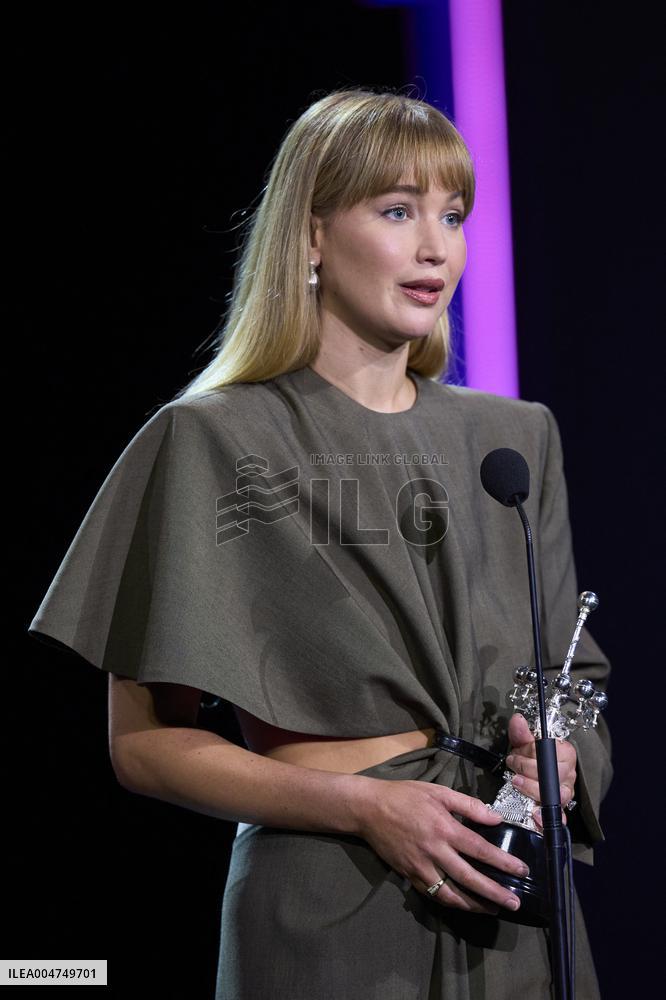 San Sebastian - Jennifer Lawrence Receives Donostia Award