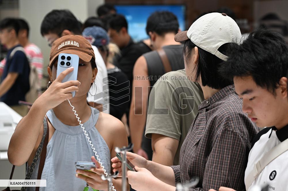 Xiaomi 17 Smartphone