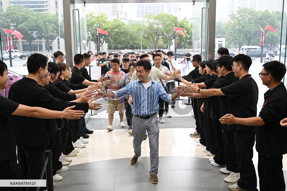 Xiaomi 17 Smartphone