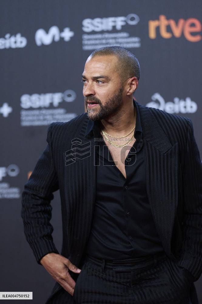 73rd San Sebastian International Film Festival - 'Anatonia de un instante' Red Carpet