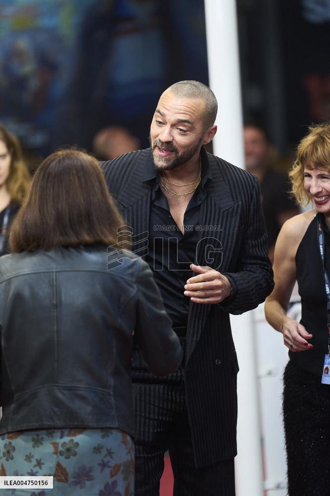73rd San Sebastian International Film Festival - 'Anatonia de un instante' Red Carpet