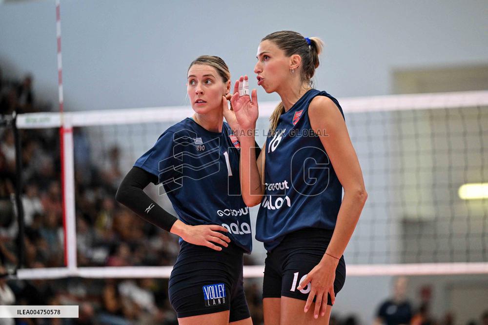 VOLLEY - Amichevole - Sardegna Volleyball Challenge 2025 - Third place final - VakifBank Istanbul vs Panionios Atene