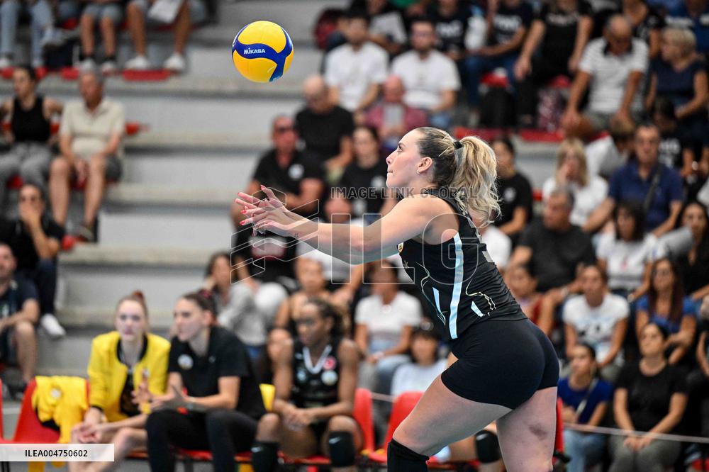 VOLLEY - Amichevole - Sardegna Volleyball Challenge 2025 - Third place final - VakifBank Istanbul vs Panionios Atene