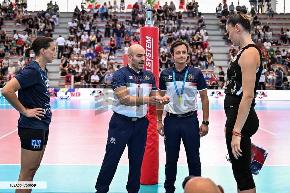 VOLLEY - Amichevole - Sardegna Volleyball Challenge 2025 - Third place final - VakifBank Istanbul vs Panionios Atene
