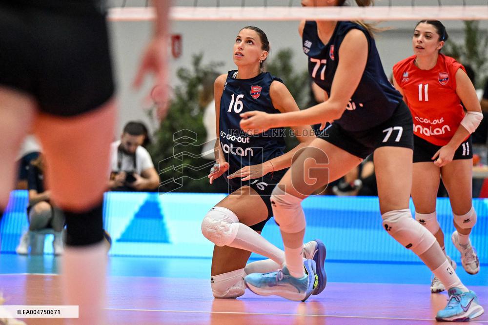 VOLLEY - Amichevole - Sardegna Volleyball Challenge 2025 - Third place final - VakifBank Istanbul vs Panionios Atene