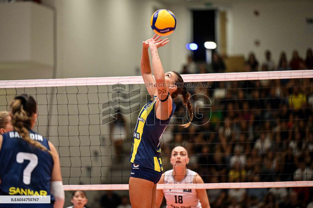 VOLLEY - Amichevole - Sardegna Volleyball Challenge 2025 - Third place final - VakifBank Istanbul vs Panionios Atene