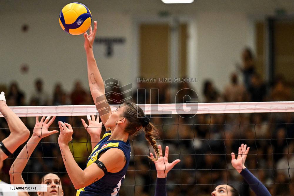 VOLLEY - Amichevole - Sardegna Volleyball Challenge 2025 - Third place final - VakifBank Istanbul vs Panionios Atene