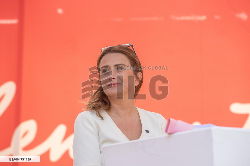 Action Against A69 by Derniere Renovation - France