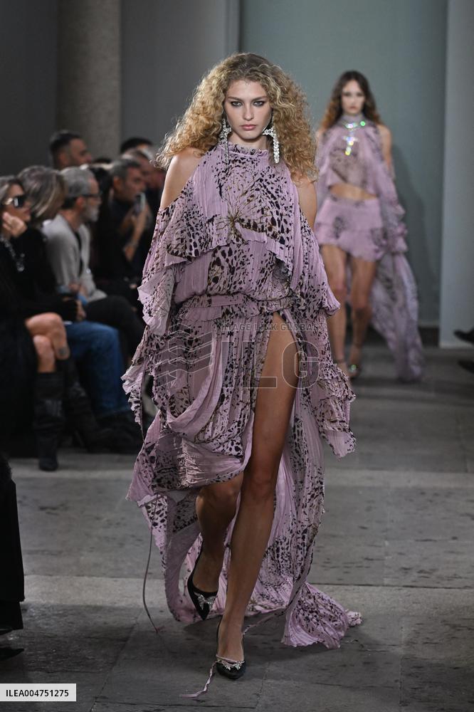 MFW - Blumarine Runway