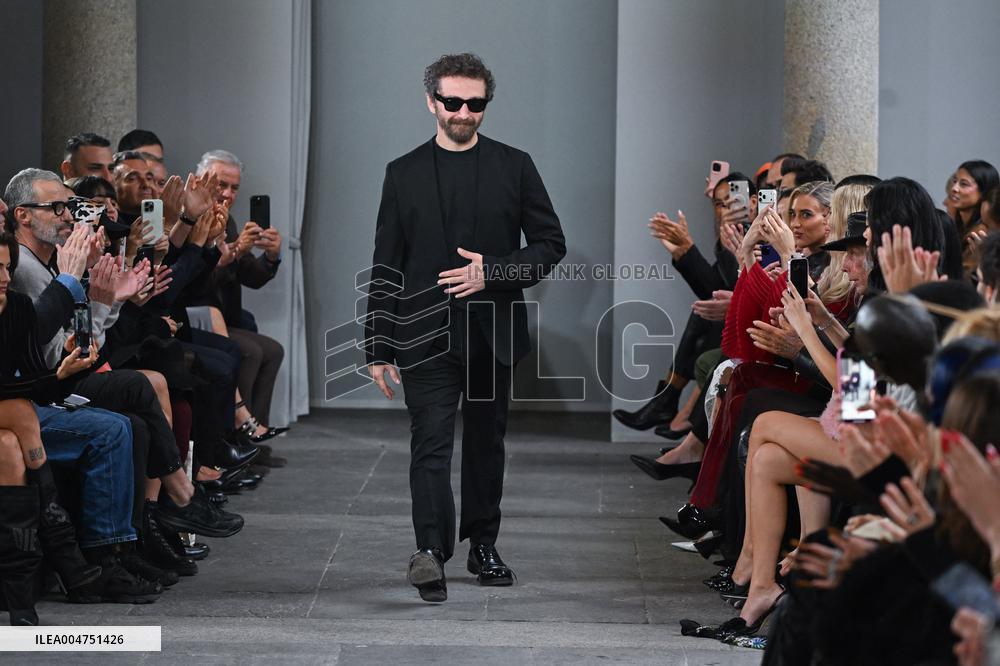 MFW - Blumarine Runway