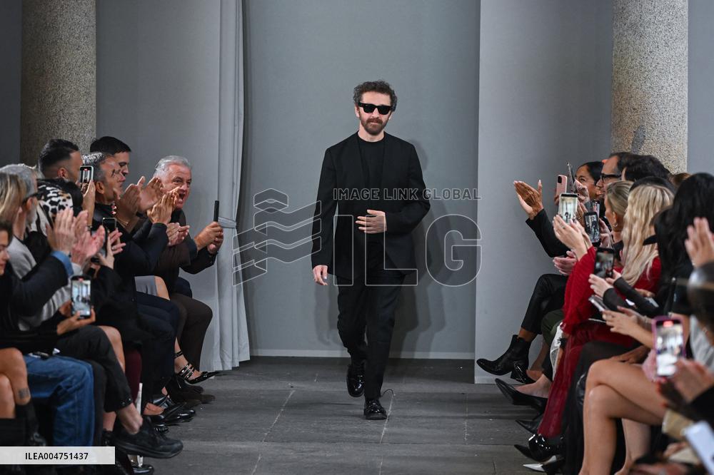 MFW - Blumarine Runway