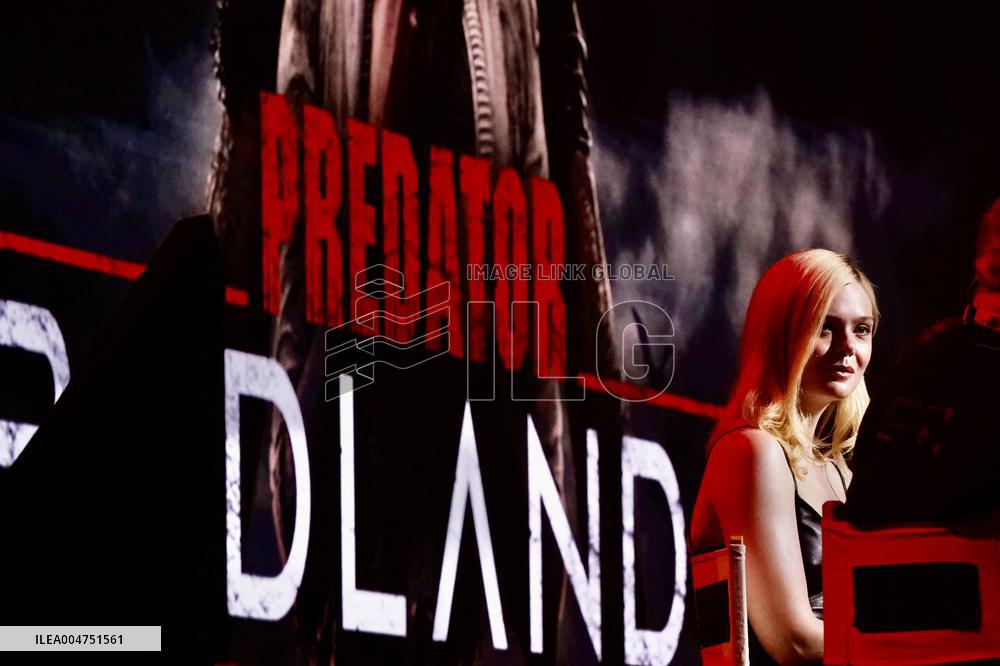 Malaga Comic-Con - Elle Fanning in 'Predator: Badlands' Preview