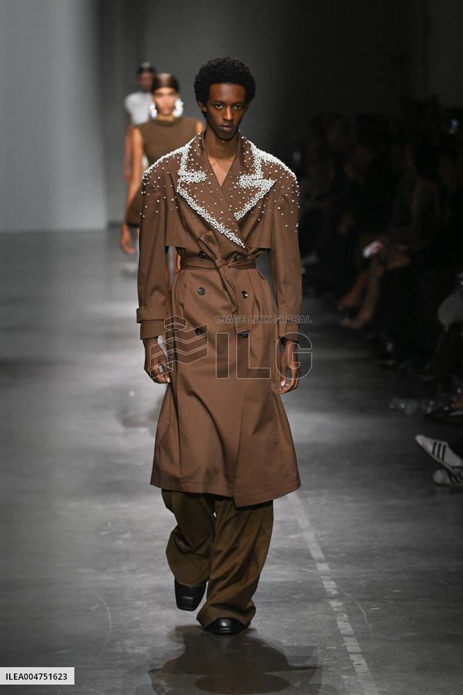 MFW - Giuseppe di Morabito Runway