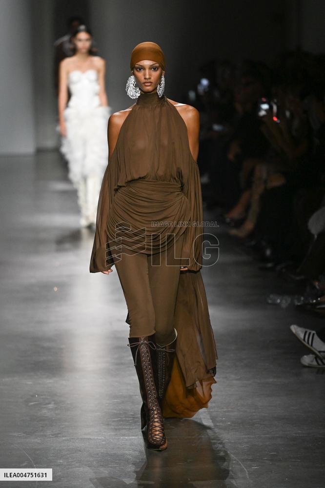 MFW - Giuseppe di Morabito Runway