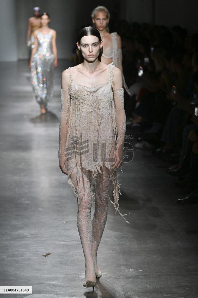 MFW - Giuseppe di Morabito Runway