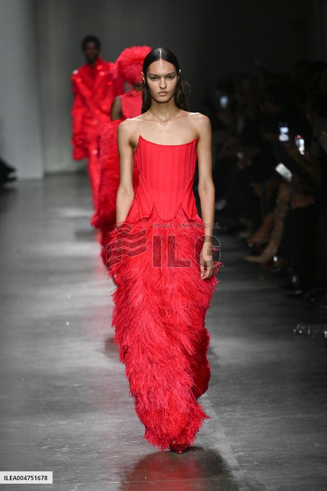 MFW - Giuseppe di Morabito Runway