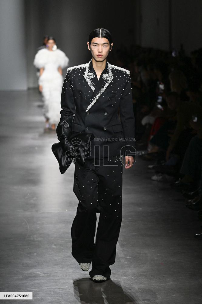 MFW - Giuseppe di Morabito Runway