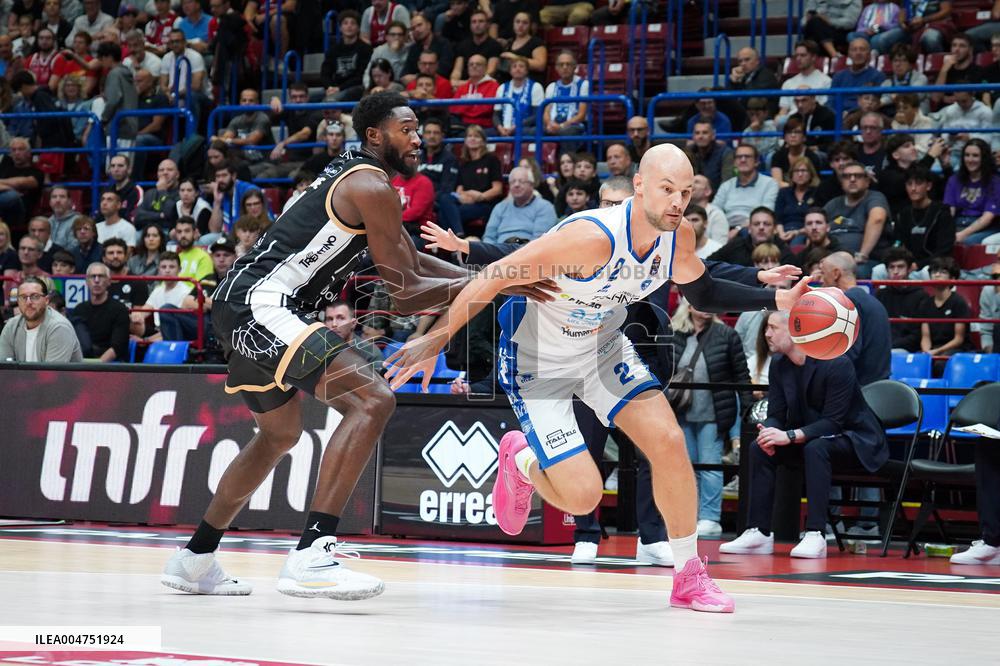 BASKET - Supercoppa Italiana - Semifinal - Dolomiti Energia Trentino vs Germani Brescia