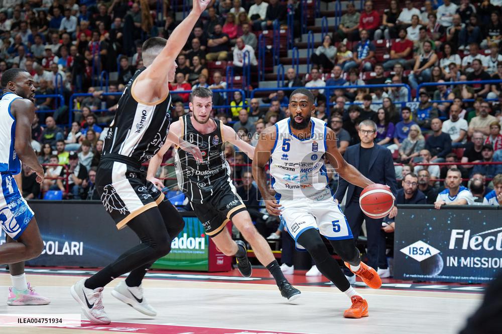 BASKET - Supercoppa Italiana - Semifinal - Dolomiti Energia Trentino vs Germani Brescia