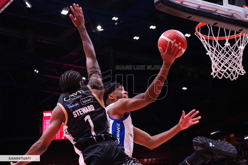 BASKET - Supercoppa Italiana - Semifinal - Dolomiti Energia Trentino vs Germani Brescia
