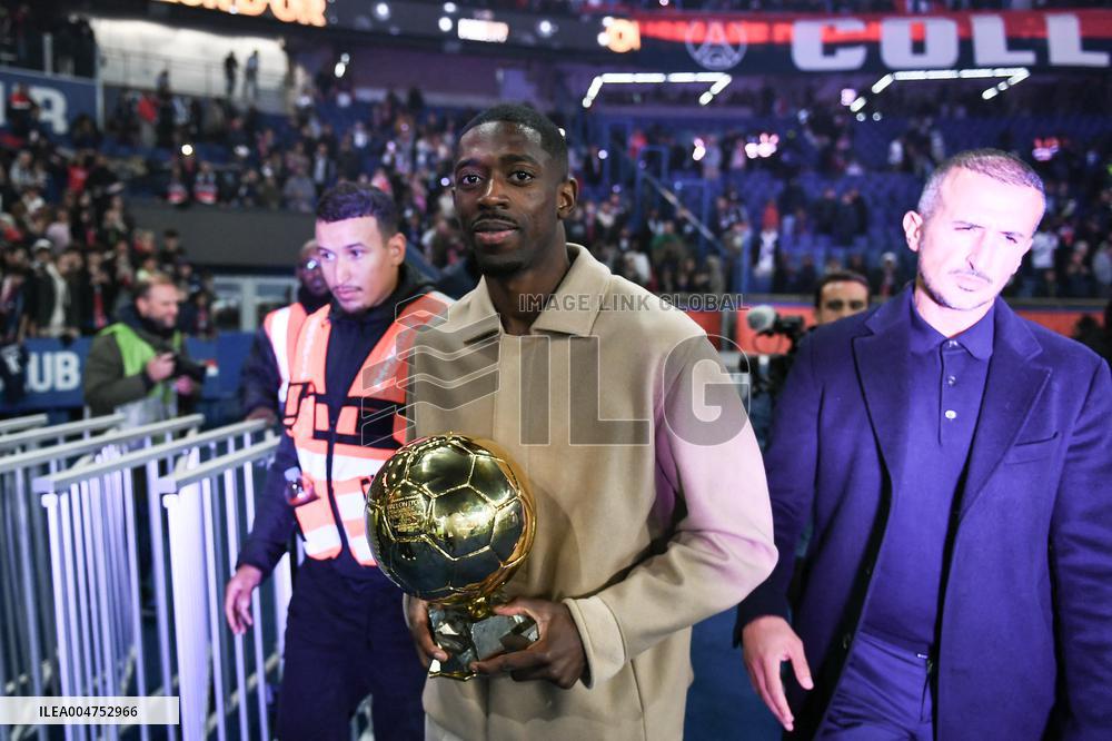 Ousmane Dembele celebrates his Ballon dOr at Parc des Princes - FA