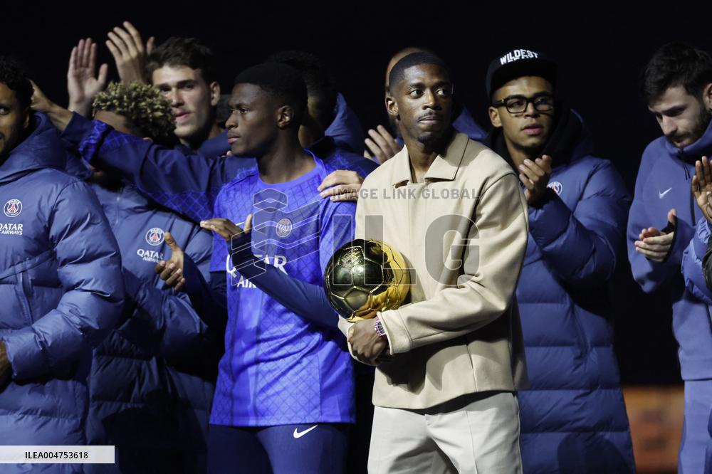 Ousmane Dembele Presents Ballon d'Or At PSG v Auxerre Match - Paris