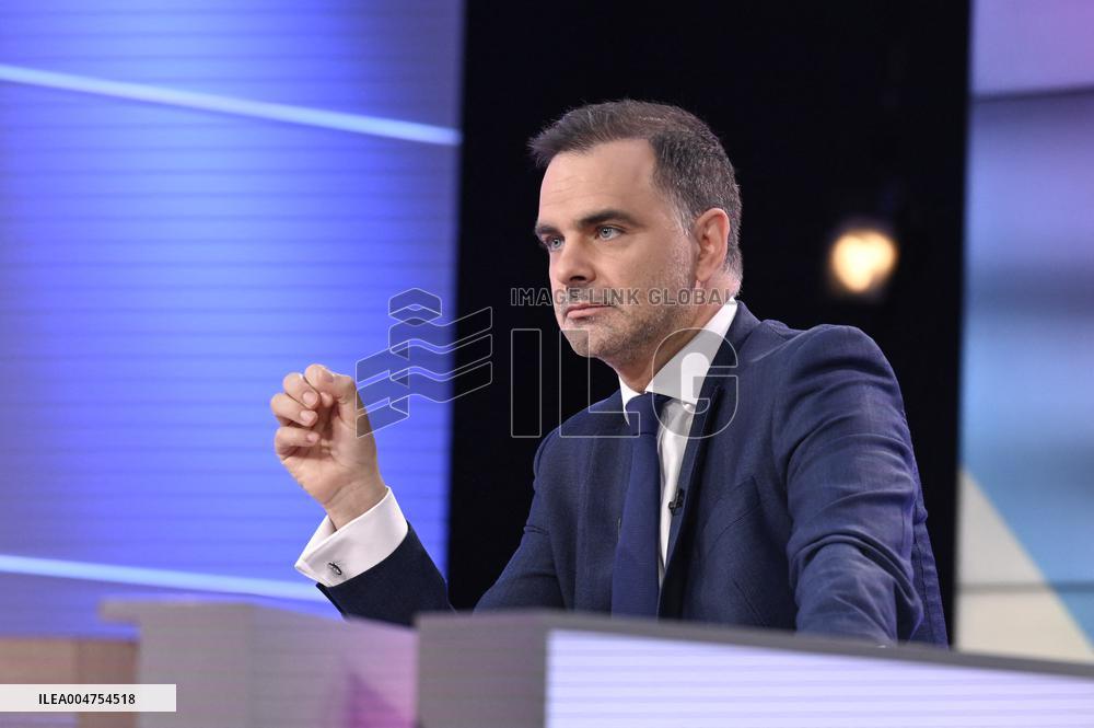 Laurent Saint-Martin On Dimanche En Politique - Paris