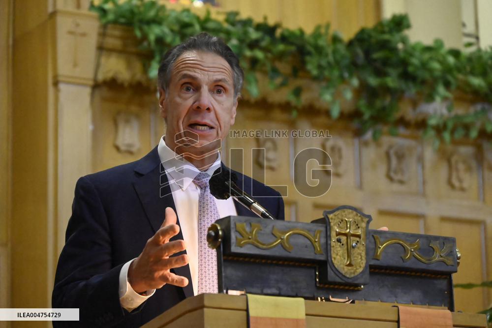 Andrew Cuomo Campaigns in Brooklyn