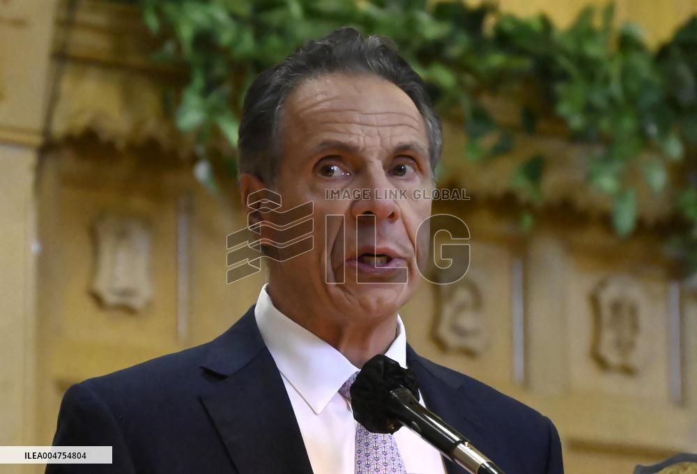 Andrew Cuomo Campaigns in Brooklyn