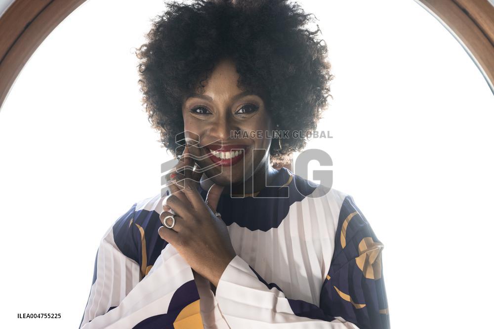 CIMAMANDA NGOZI ADICHIE