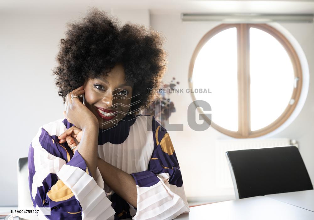 CIMAMANDA NGOZI ADICHIE