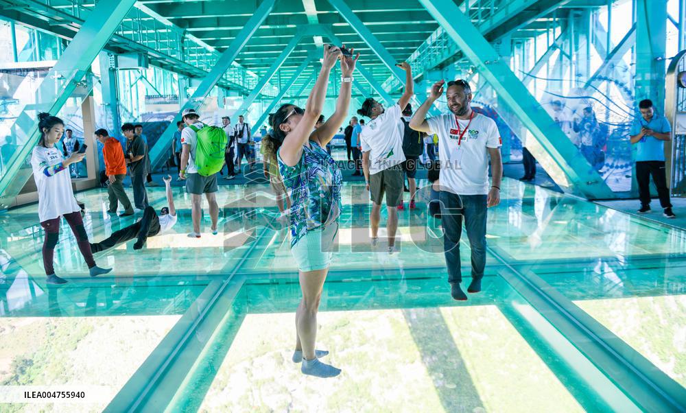 Huajiang Canyon Bridge Tourism