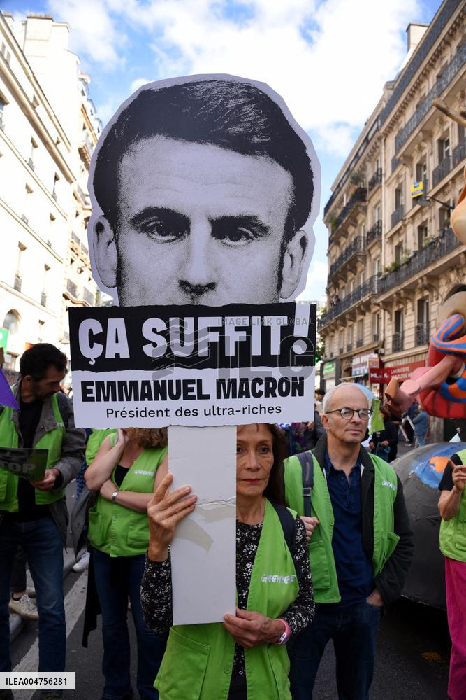 Resistance March For Climate, Justice, Freedoms - Paris