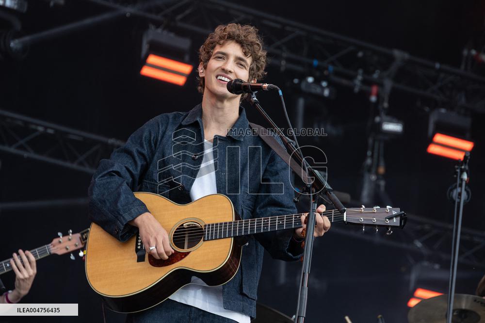 Aliocha Schneider Performs At Fete De L‘Humanite - Bretigny Sur Orge