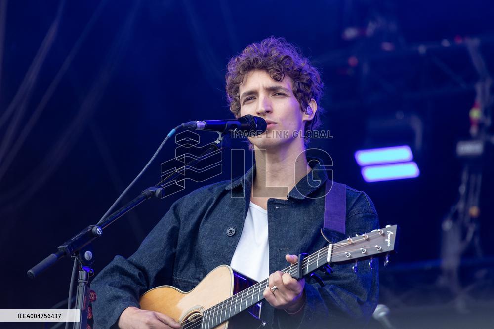Aliocha Schneider Performs At Fete De L‘Humanite - Bretigny Sur Orge