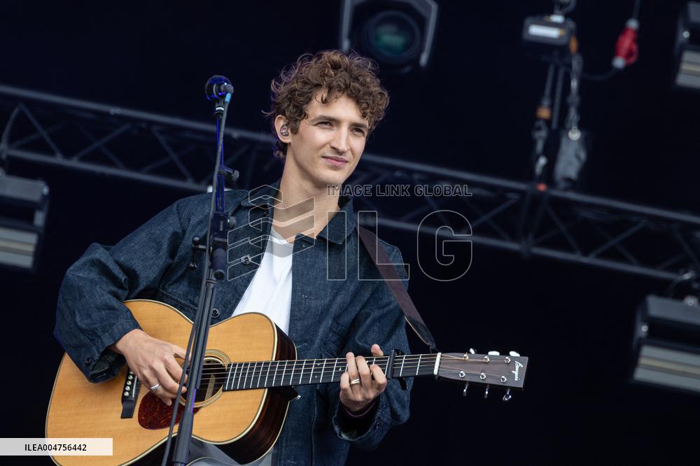 Aliocha Schneider Performs At Fete De L‘Humanite - Bretigny Sur Orge