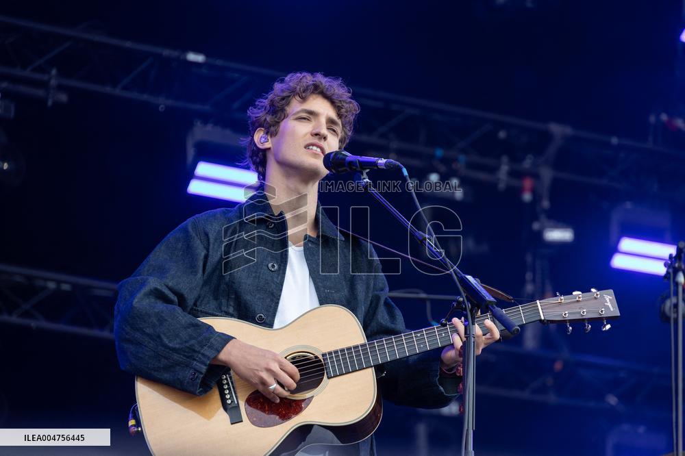 Aliocha Schneider Performs At Fete De L‘Humanite - Bretigny Sur Orge